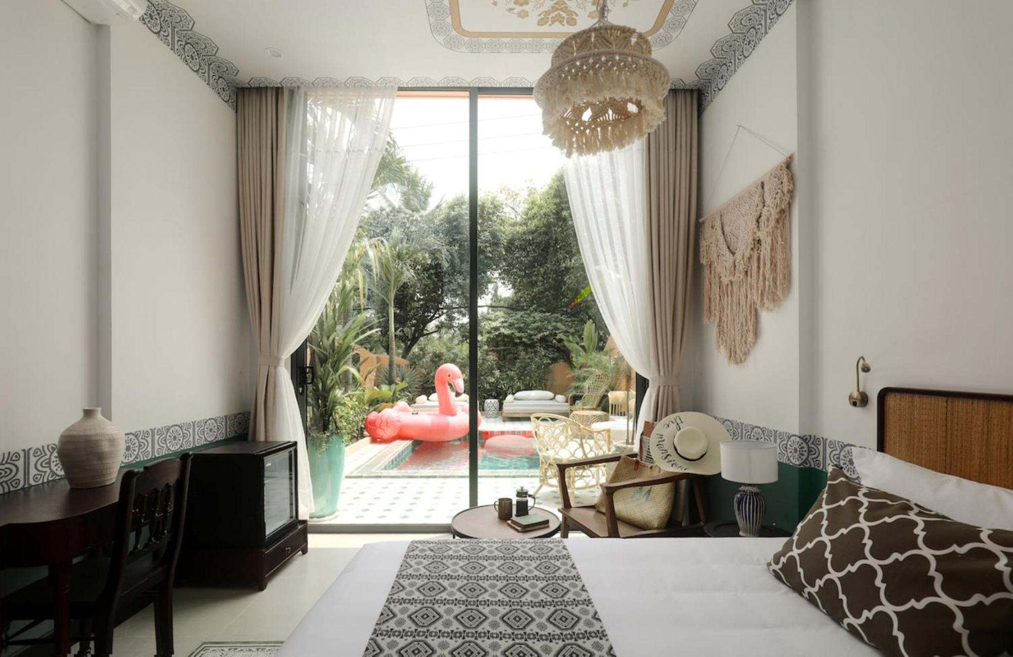 The Mansion Hoi An By Minova Bed & Breakfast Exterior photo