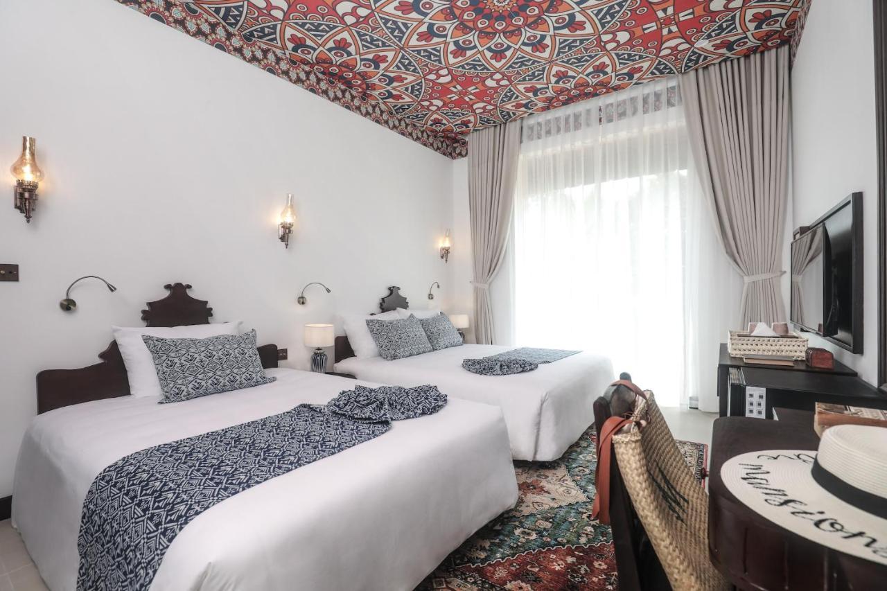 The Mansion Hoi An By Minova Bed & Breakfast Exterior photo